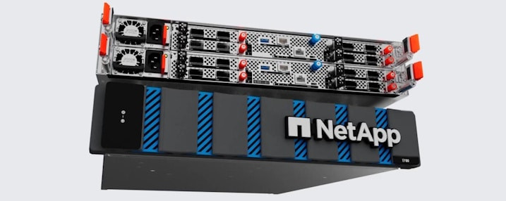 NetApp EF50 Serie Ansicht von vorne und hinten