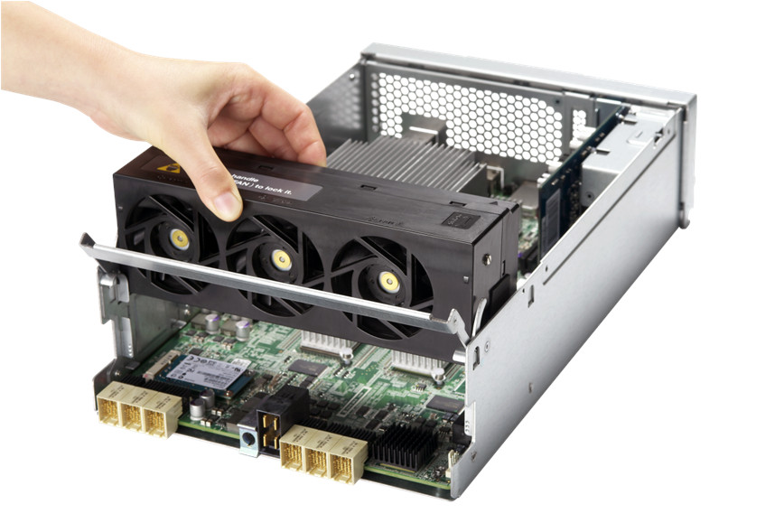 QNAP ES1642 intern Controller